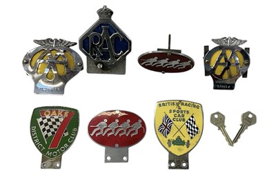 Lot 321 - Seven assorted vintage motoring badges...