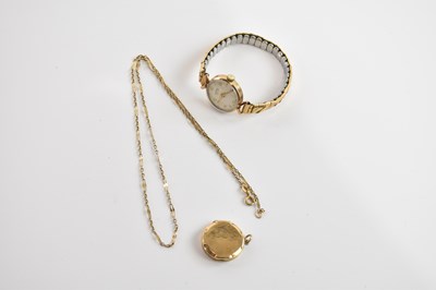 Lot 14 - A 9ct yellow gold pendant, a 9ct yellow gold...