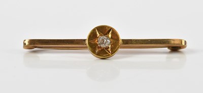 Lot 278 - A 9ct yellow gold bar brooch, with raised...