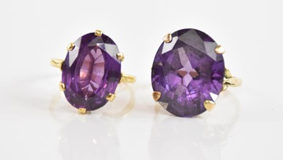 Lot 124 - A 9ct yellow gold amethyst dress ring, size Q,...