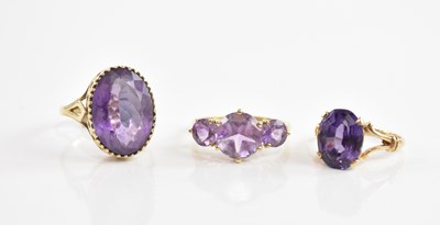Lot 118 - A 9ct yellow gold amethyst oval dress ring,...