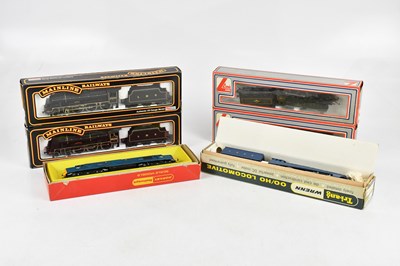Lot 611 - WRENN; a boxed OO gauge locomotive and tender,...