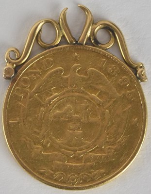 Lot 1671 - An 1895 one pond African Republic coin, with...