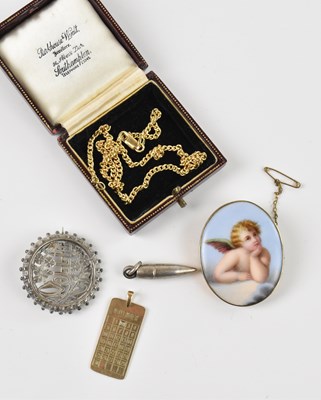 Lot 481 - A 9ct yellow gold month pendant, with inset...