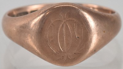 Lot 1357 - A 9ct rose gold small signet ring, with...