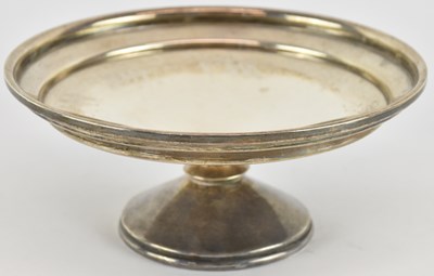 Lot 1168 - A George V hallmarked silver small pedestal...