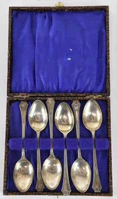 Lot 1166 - WILMOT MANUFACTURING CO; a cased set of six...