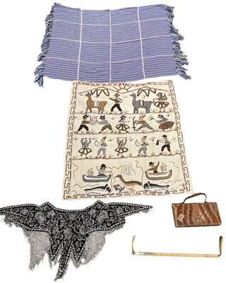Lot 560 - A group of mixed vintage textiles comprising a...