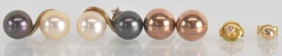 Lot 1487 - A pair of 9ct yellow gold earrings, both set...