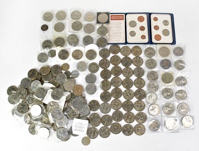 Lot 648 - A large collection of commemorative crowns,...