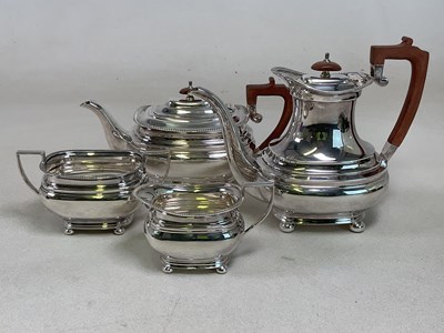 Lot 483 - ROBERTS & BELK; an Elizabeth II hallmarked...