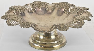 Lot 1037 - A large Victorian hallmarked silver fruit bowl...