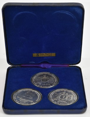 Lot 1733 - POBJOY MINT; a cased set of three encapsulated...