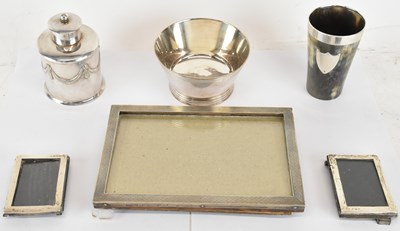 Lot 1114 - JOHN GRINSELL & SONS; a Victorian hallmarked...