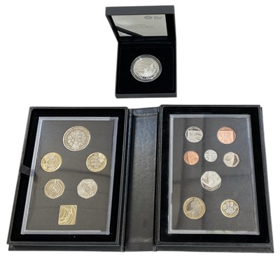 Lot 1721 - ROYAL MINT; a cased 2021 'Making History' coin...