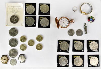 Lot 927 - A 9ct yellow gold and silver Art Deco style...