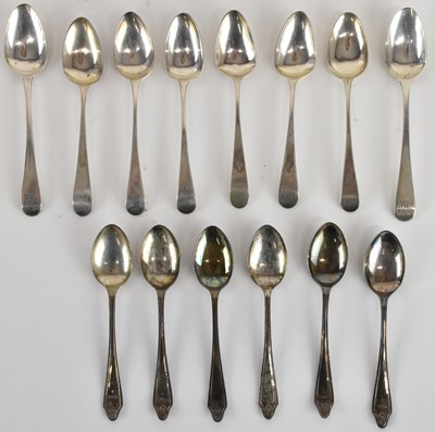 Lot 1156 - A George III hallmarked silver set of eight...