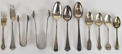 Lot 1150 - Eleven items of hallmarked silver cutlery...