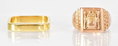 Lot 803 - Two yellow metal rings, comprising a signet...