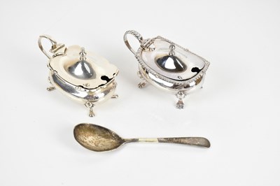 Lot 1526 - BARKER ELLIS SILVER CO; an Elizabeth II...