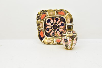 Lot 224 - ROYAL CROWN DERBY; two items of 1128 pattern...