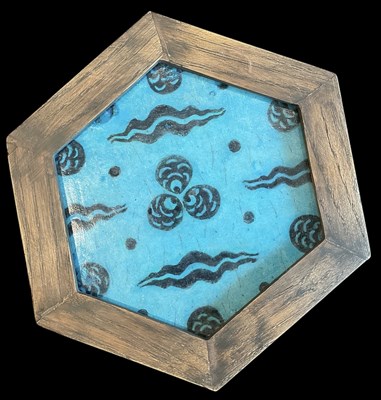Lot 1000 - A hexagonal Iznik Cintemani, Turkish Ottoman...