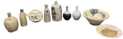 Lot 613 - An early 20th century Japanese Mashiko ware...