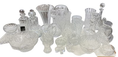 Lot 548 - A large collection of cut and crystal...