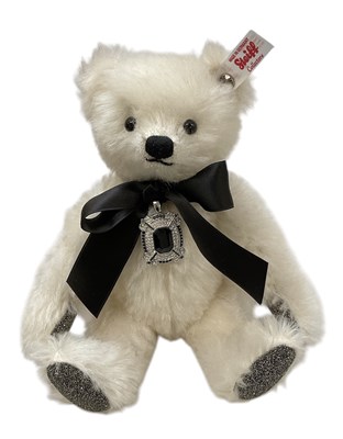 Lot 465 - STEIFF; a small boxed limited edition Black...