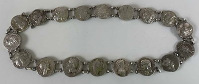 Lot 473 - An unusual Victorian necklace formed of...