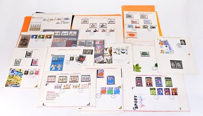 Lot 541 - A large collection of stamps on individual...