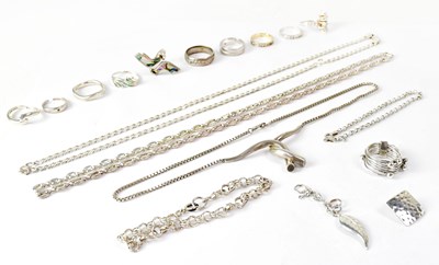Lot 953 - A quantity of 925 silver jewellery, to include...