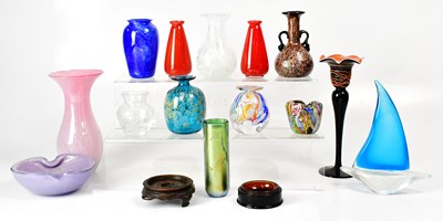 Lot 313 - A quantity of art and studio glass, to include...