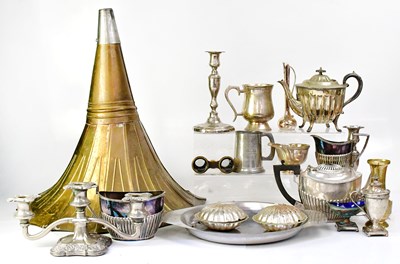 Lot 556 - A quantity of silver-plated items and...