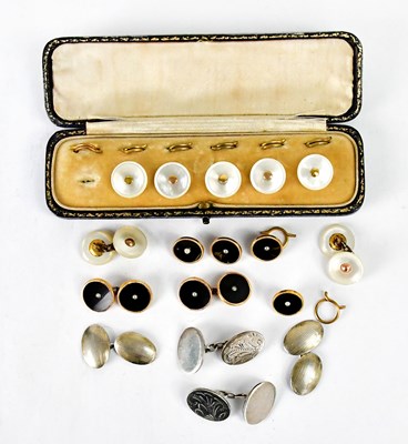 Lot 905 - A cased part set of mother-of-pearl style...