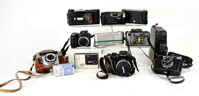 Lot 408 - A quantity of cameras, to include an Agfa cine...