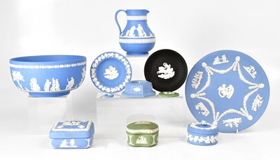 Lot 220 - WEDGWOOD; eleven pieces of Jasperware,...