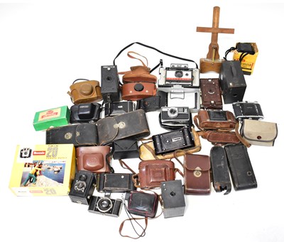 Lot 427 - A quantity of vintage and retro cameras,...