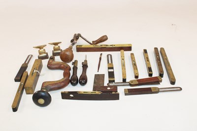 Lot 1104 - A group of Victorian and Edwardian brass...