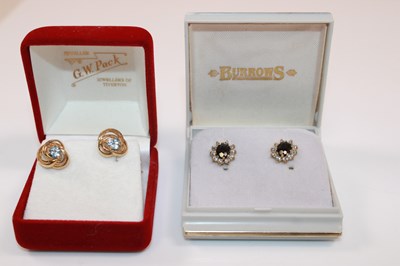 Lot 400 - Two pairs of 9ct yellow gold earrings,...