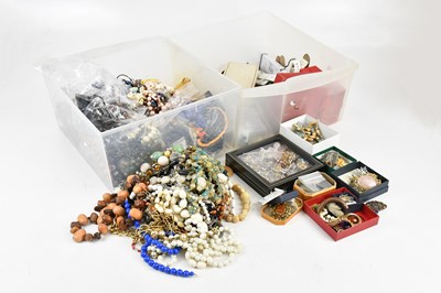 Lot 1595 - An extensive collection of assorted costume...