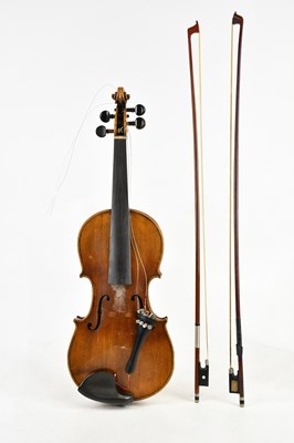 Lot 1125 - A full size German violin, unlabelled, with...