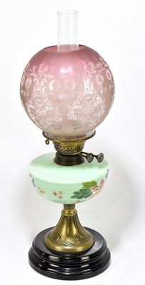 Lot 1529 - A Victorian oil lamp
