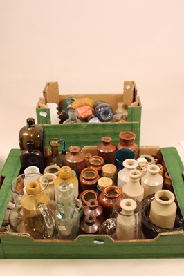 Lot 177 - A large collection of decorative ceramics and...