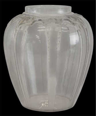 Lot 537 - RENE LALIQUE; a French frosted glass...