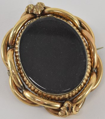 Lot 1285 - A late 19th century yellow metal mounted...