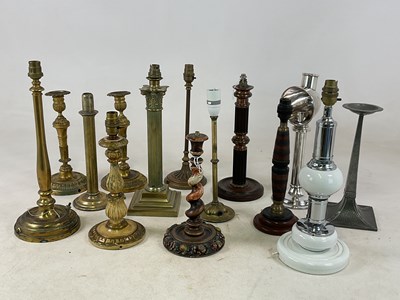 Lot 1219 - A group of various table lamps, including...