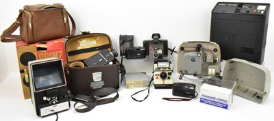 Lot 382 - A large quantity of vintage photographic...