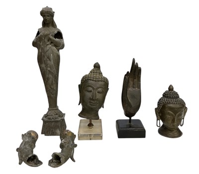 Lot 694 - A white metal/spelter figure of Liberty...
