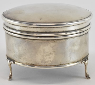 Lot 1100 - SANDERS & MACKENZIE; an Elizabeth II...